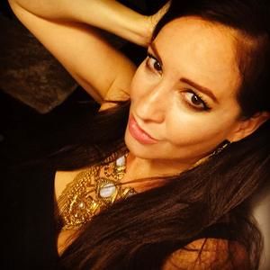 Meet your Posher, Flavia